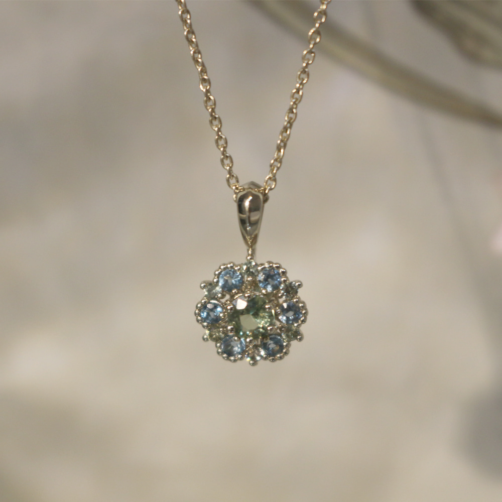 Green Sapphire Flower Necklace
